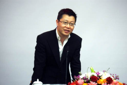 k2005MyseeǇҕlWվ֮һ@ҹ˾ϸTWվ\I̞50εĴͻM˾WjֱһrL^o