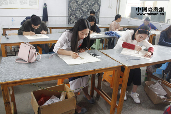 �ɰ�����W���F�w�ϞȾ��ˇ