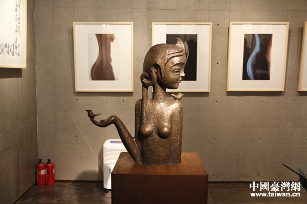 韓美林藝術(shù)館內(nèi)的藝術(shù)品。