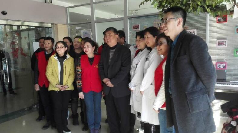 上海閔行工委會與兒科醫(yī)院住院兒童同慶新年 上海閔行工委會與兒科醫(yī)院住院兒童同慶新年