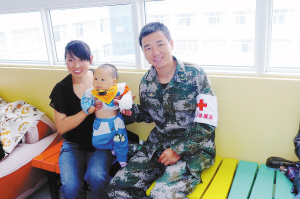 昆明人在魯甸震區抗震救災的日子 昆明人在魯甸震區抗震救災的日子