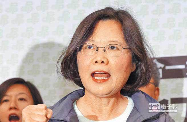 蔡英文批準徐佳青辭民進黨發言人:已逾越發言人角色 蔡英文批準徐佳青辭民進黨發言人:已逾越發言人角色