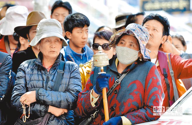 蔡英文當局上臺后 陸生赴臺就讀意愿下滑 蔡英文當局上臺后 陸生赴臺就讀意愿下滑