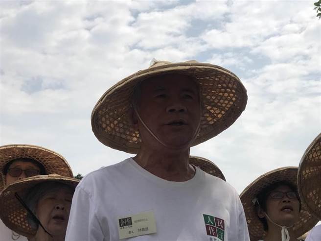 民進黨大佬禁食5小時遭嘲諷 網友稱他是過氣老演員 民進黨大佬禁食5小時遭嘲諷 網友稱他是過氣老演員