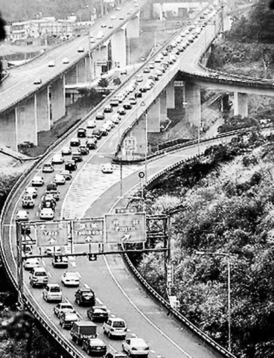 臺灣春運:十幾萬張火車票“秒殺”黃牛當道