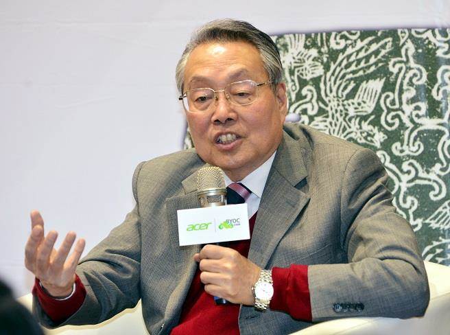 宏碁集團(tuán)創(chuàng)辦人施振榮 宏碁集團(tuán)創(chuàng)辦人施振榮