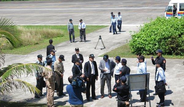 臺“國防部長”:擴建太平島碼頭不是戰(zhàn)備擴張 臺“國防部長”:擴建太平島碼頭不是戰(zhàn)備擴張