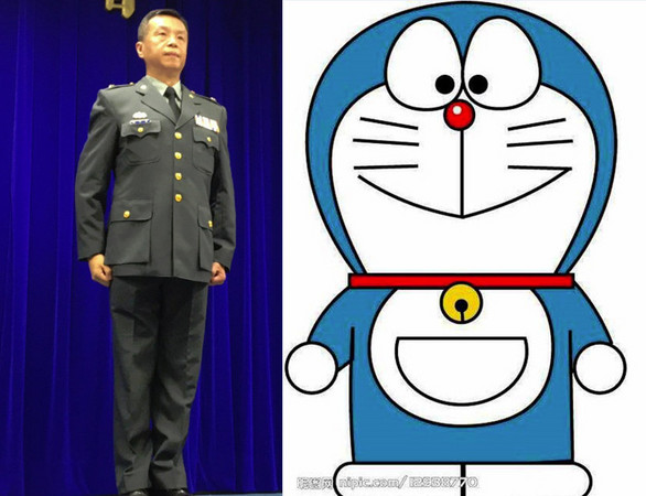 臺軍立正姿勢改握拳,網友笑:像哆啦A夢 臺軍立正姿勢改握拳,網友笑:像哆啦A夢