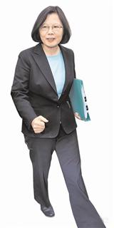 傳蔡英文設“暗黑小組”網友:只會搞負面選舉