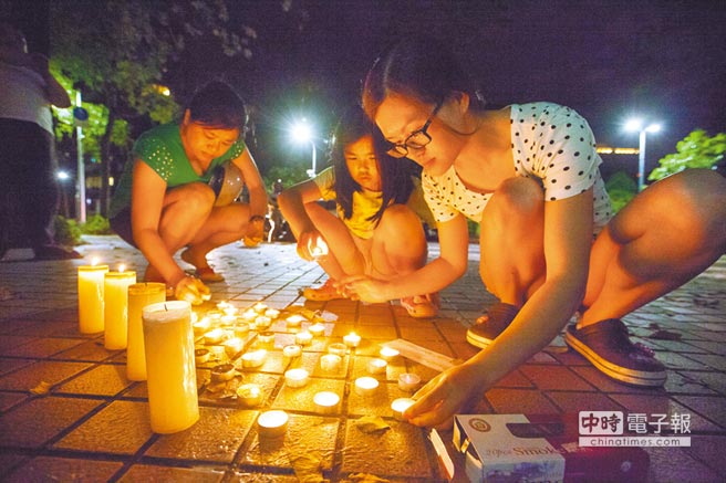 臺(tái)北遭割喉女童身亡 洪秀柱哽咽呼吁:重視被害者人權(quán) 臺(tái)北遭割喉女童身亡 洪秀柱哽咽呼吁:重視被害者人權(quán)