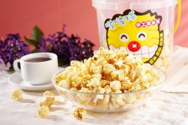 臺灣網購人氣爆米花被爆安全問題 原料逾期半年 臺灣網購人氣爆米花被爆安全問題 原料逾期半年