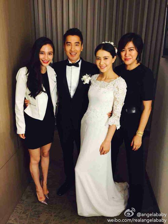 Angelababy高圓圓熱吻 趙又廷佯裝托腮沉思 Angelababy高圓圓熱吻 趙又廷佯裝托腮沉思