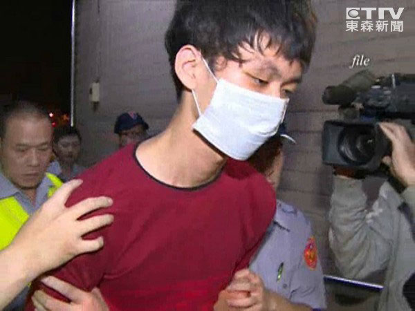 臺北地鐵殺人兇手鄭捷:愛讀死亡筆記 臺北地鐵殺人兇手鄭捷:愛讀死亡筆記