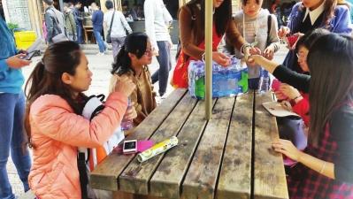 25����W������"һԪ�^һ��" ���ٍ��1061Ԫ