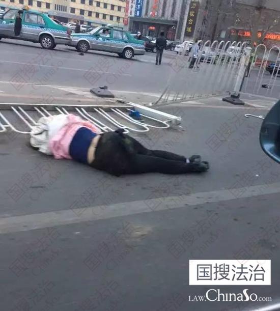 �F(xi��n)��