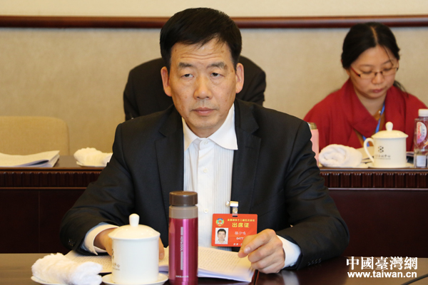 _ίThͬƄ(dng)ɰGɫf(xi)ͬl(f)չ